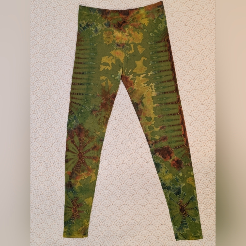 Tie-Dye Green Leggings - Picture 3 of 9